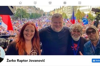 Česko na prvním místě? Na protivládní demonstraci byl na pódiu i proruský aktivista - Novinky